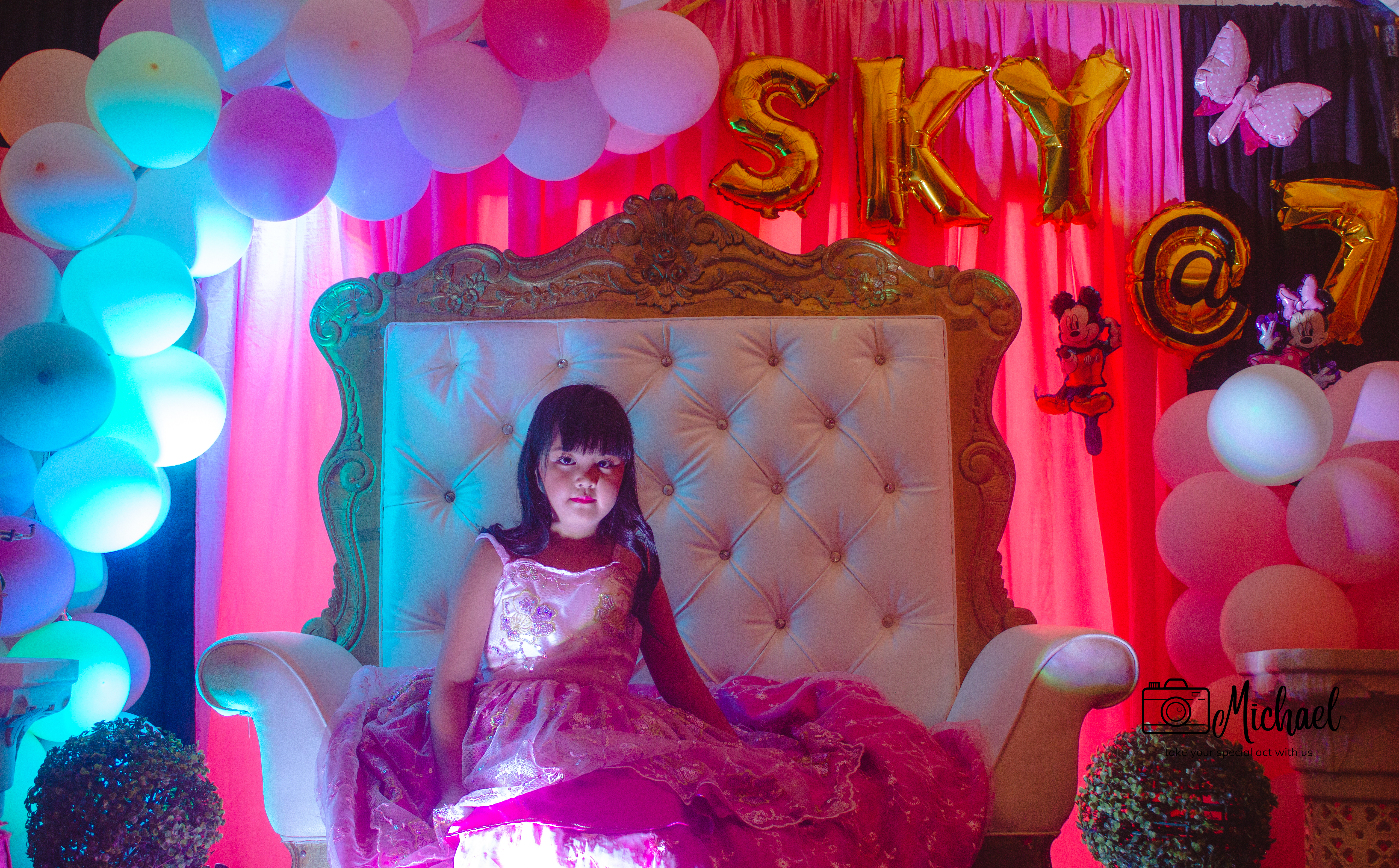 sky@7